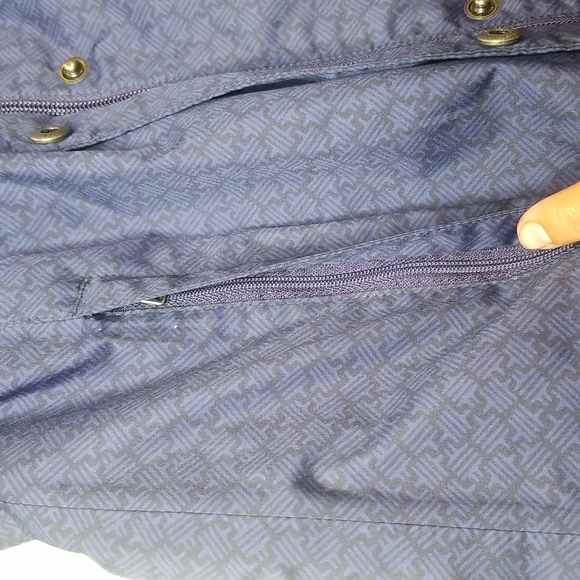 Columbia Omni-Tech Waterproof Breathable Jacket - Picture 8 of 17